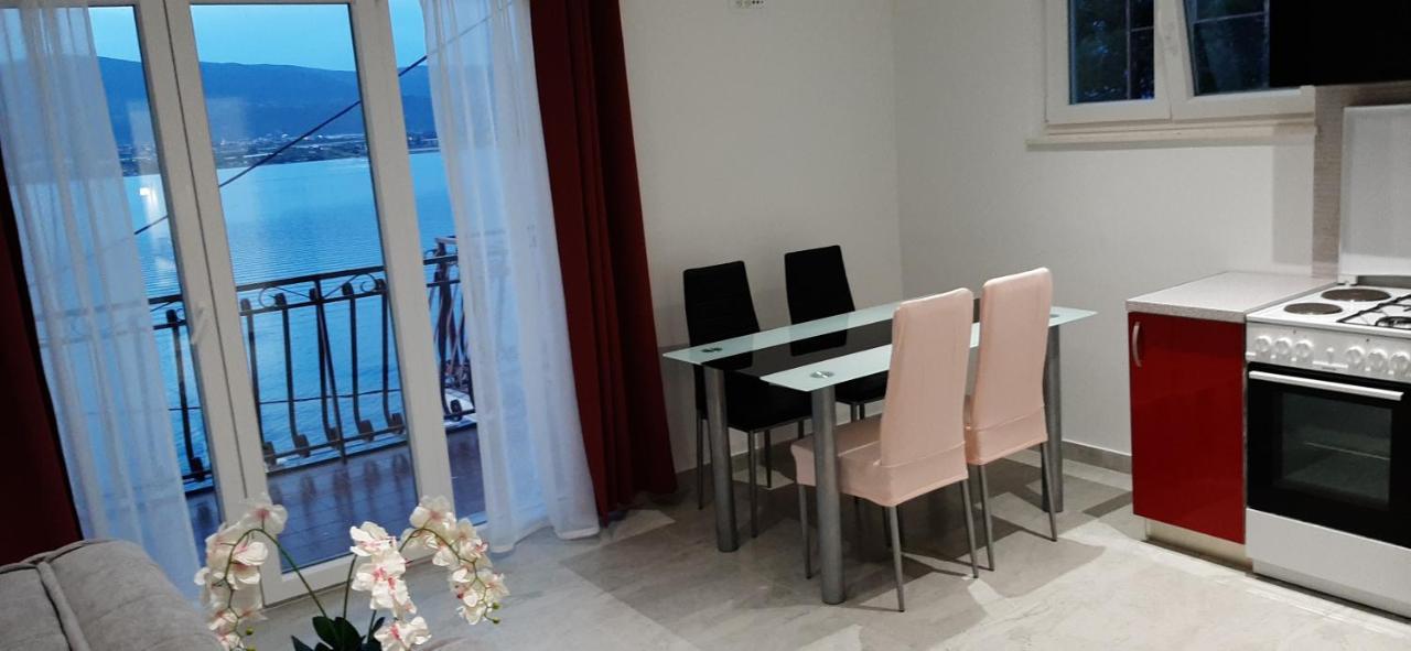 Ferienwohnung Marin I Vinka Trogir Exterior foto